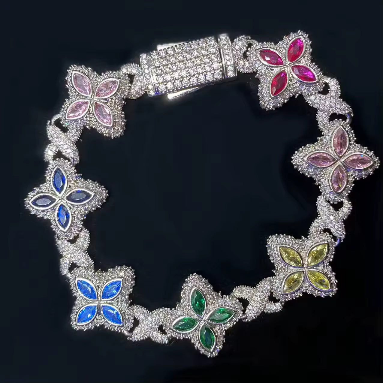 Gold‑Plated Four‑Leaf Clover Bracelet